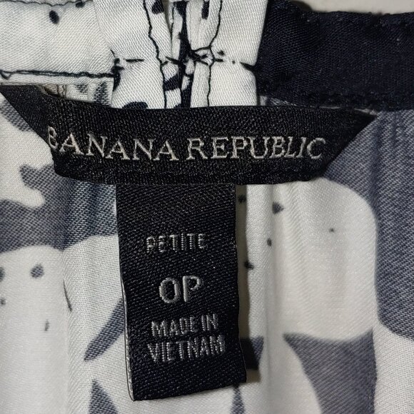 BANANA REPUBLIC Black and White Floral Racerback Midi Dress Size 0P - Picture 2 of 7